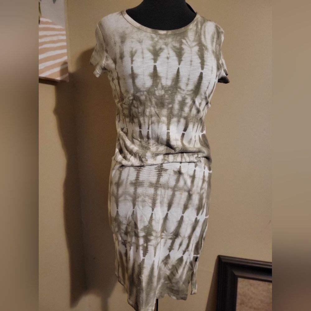 Tie-Dye Short Sleeve Dress